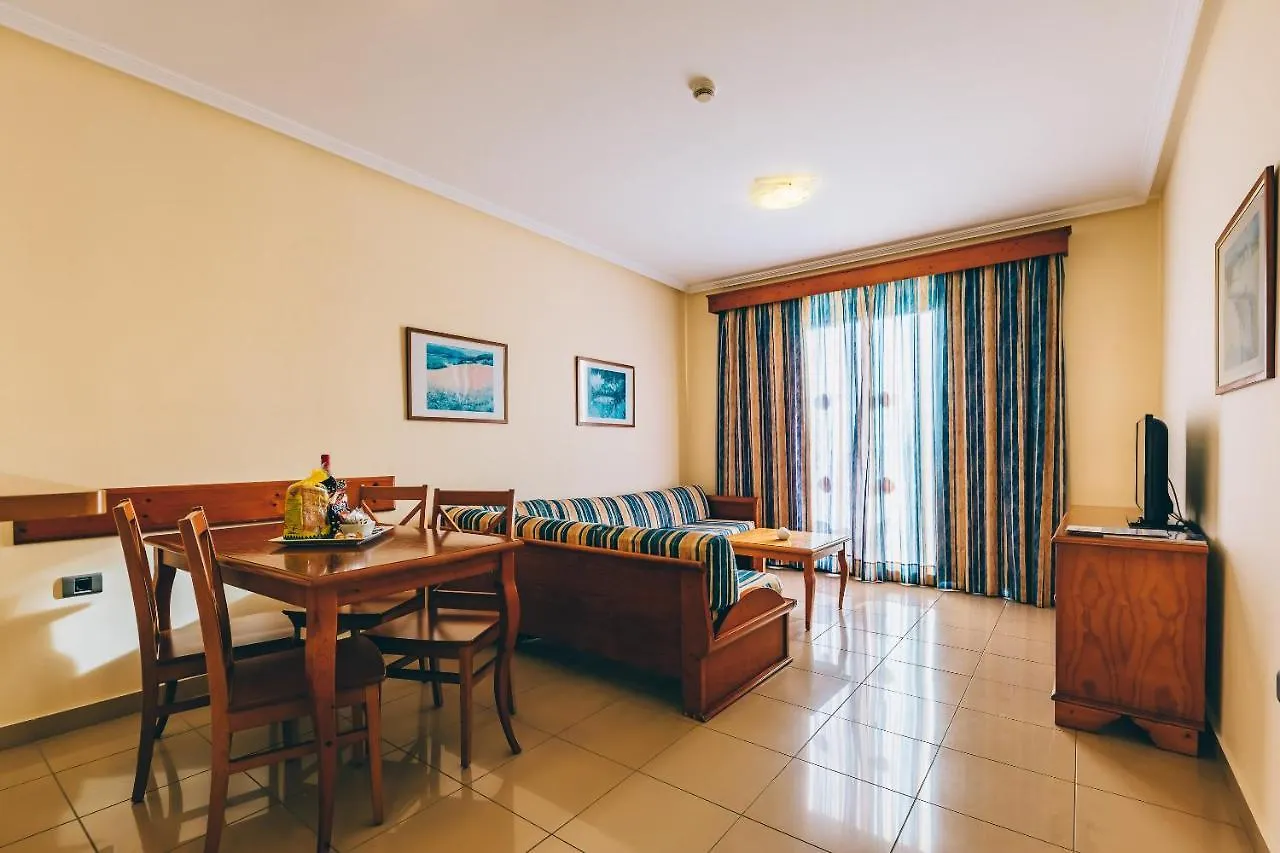 Grand Muthu Golf Plaza Hotel & Spa Сан Мигель 5*,